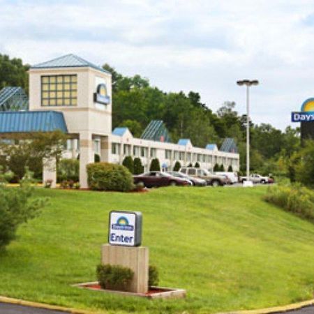 Days Inn Port Jervis Exteriér fotografie
